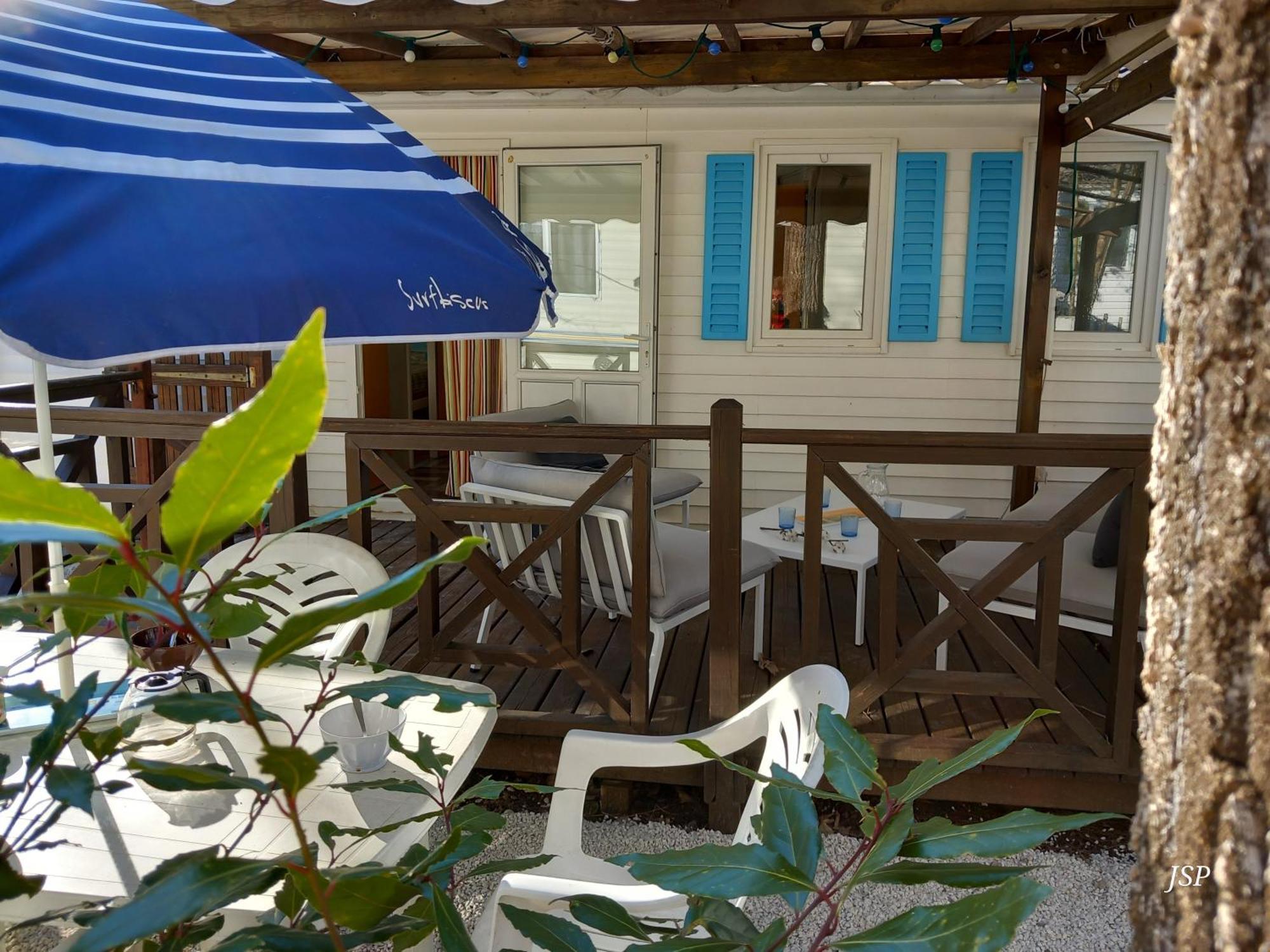 Mobilhome Les Volets Bleus Vaudreuille Exterior photo